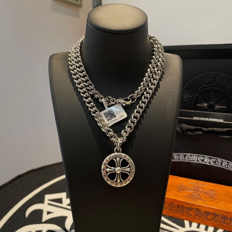 Ch*0me He**ts necklaces